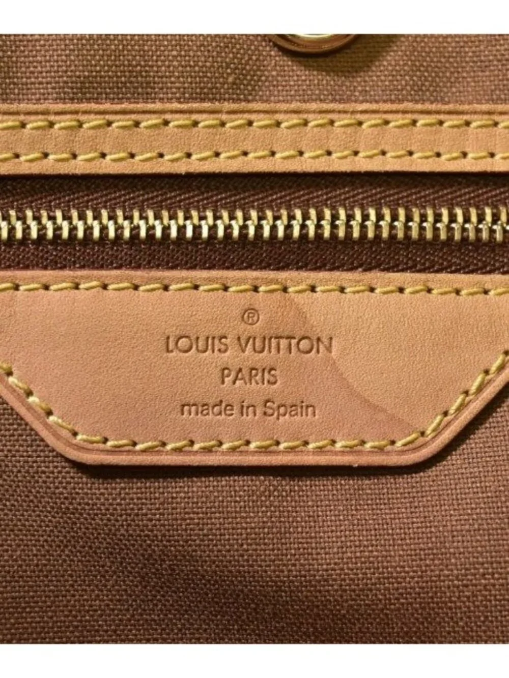 Louis Vuitton Shoulder Bag